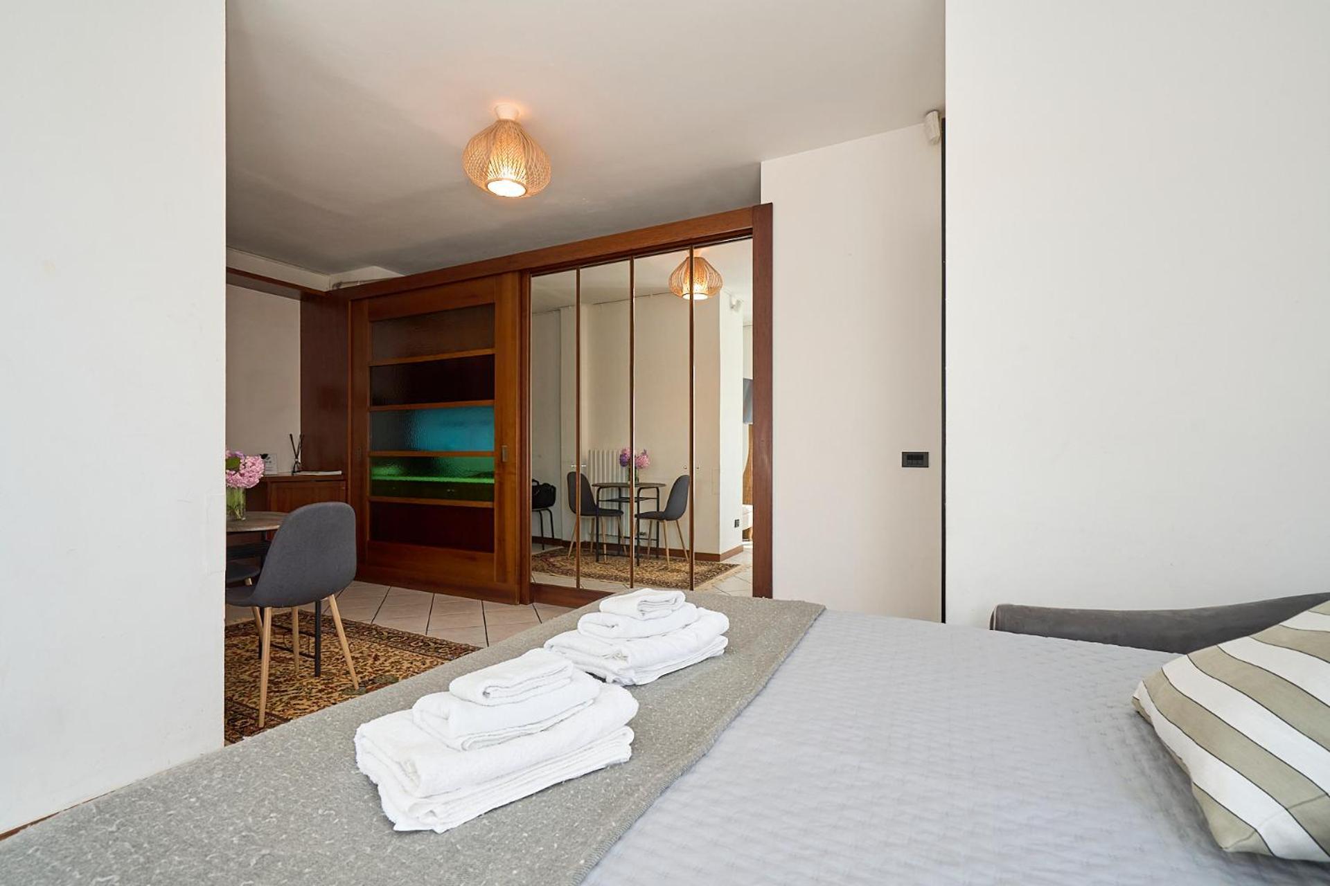 Apartament -Luminosa 5 Stars With Balcony- Wifi Netflix 15 Minutes From Duomo Mediolan Zewnętrze zdjęcie