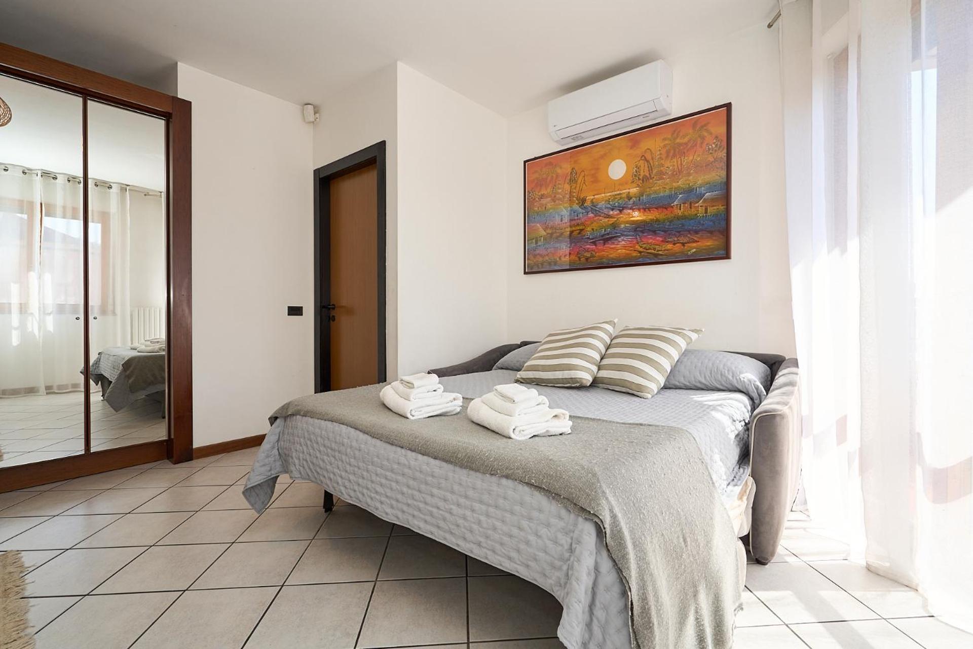Apartament -Luminosa 5 Stars With Balcony- Wifi Netflix 15 Minutes From Duomo Mediolan Zewnętrze zdjęcie